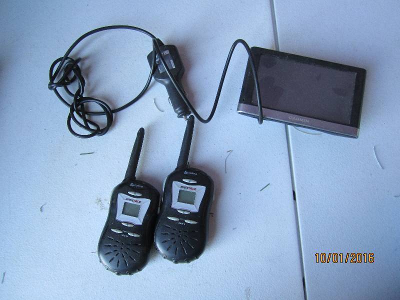 Garmin with car power cord and walk...