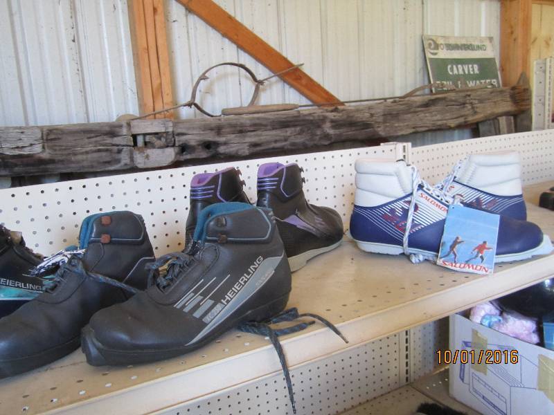 Lot of ski boots...