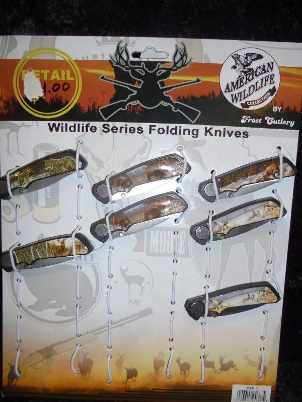 Lot - American Wildlife Series Folding Knife on Display