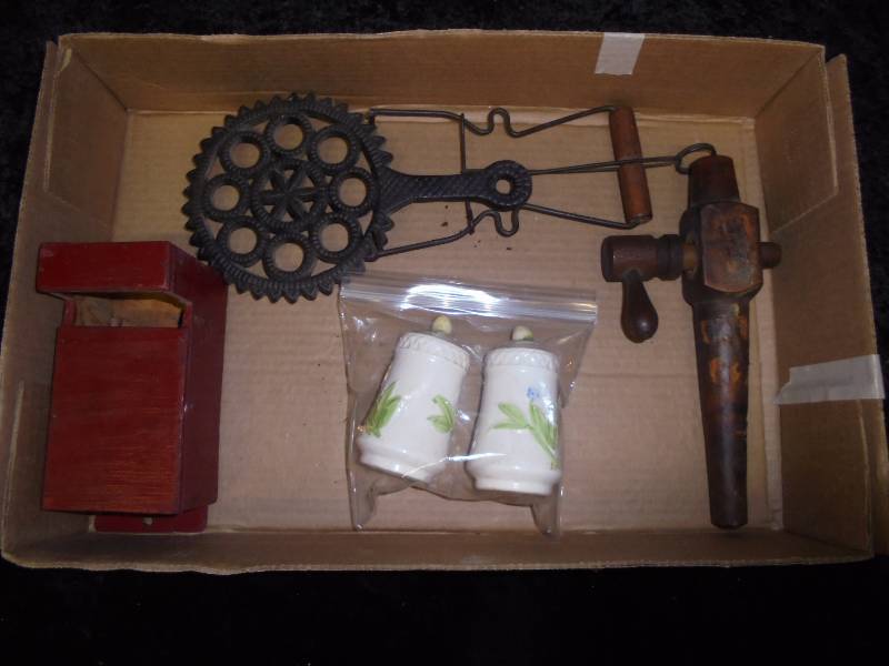 Lot - Wood Keg Tapper, Matchholder, Trivet, Misc