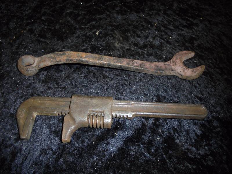 Ford Wrenches