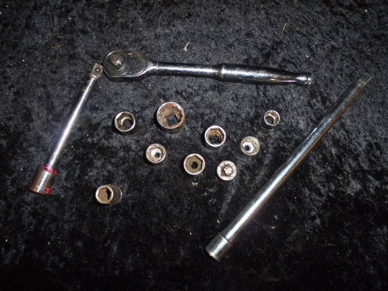 Greatneck 38 Ratchet, Extensions, Misc Sockets