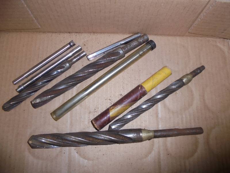 Machinist Chamber Drill Bits & ReamerMetal Taps