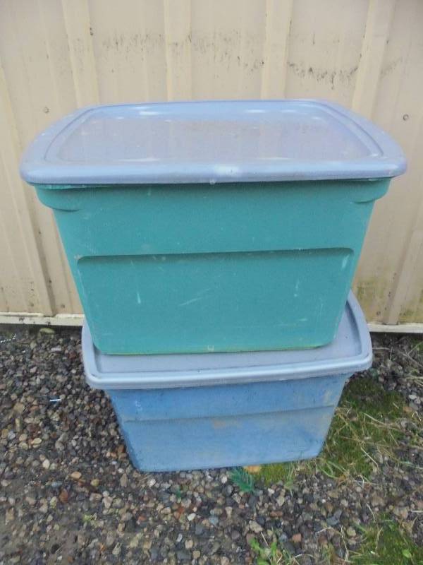 18 Gallon Storage Bins wCovers