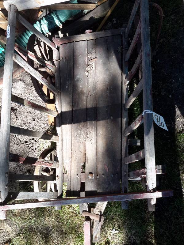 lot 21 image: Antique Goat Cart..