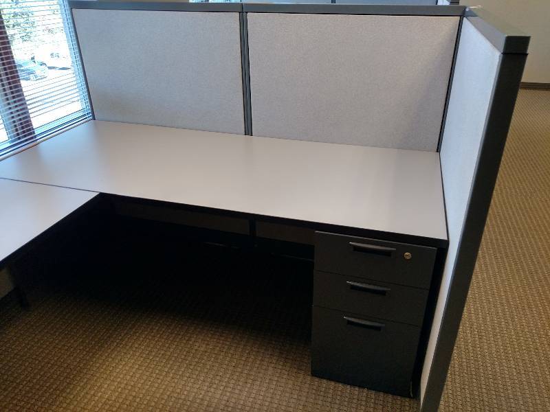 Steelcase Cubicle, Approx. 8 x 75 ...