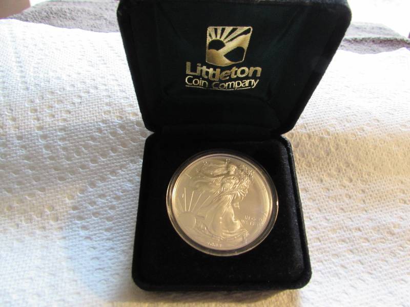 2008 US MINT AMERICAN EAGLE, .999 FINE 1 OZ SILVER COIN