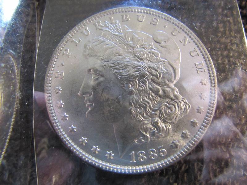 1885 MORGAN SILVER DOLLAR, 90% SILVER COIN