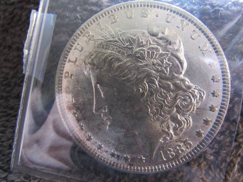 1885 MORGAN SILVER DOLLAR, 90% SILVER COIN
