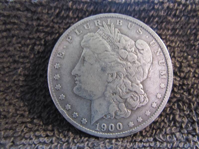 1900 O MORGAN SILVER DOLLAR, 90% SILVER COIN
