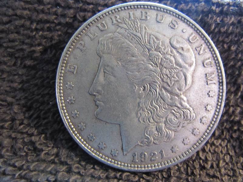 1921 D MORGAN SILVER DOLLAR, 90% SILVER COIN
