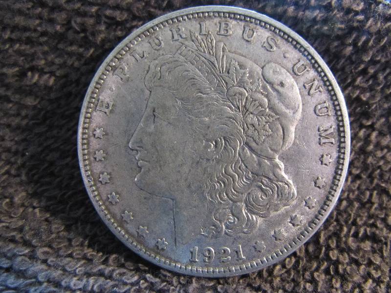 1921 MORGAN SILVER DOLLAR, 90% SILVER COIN