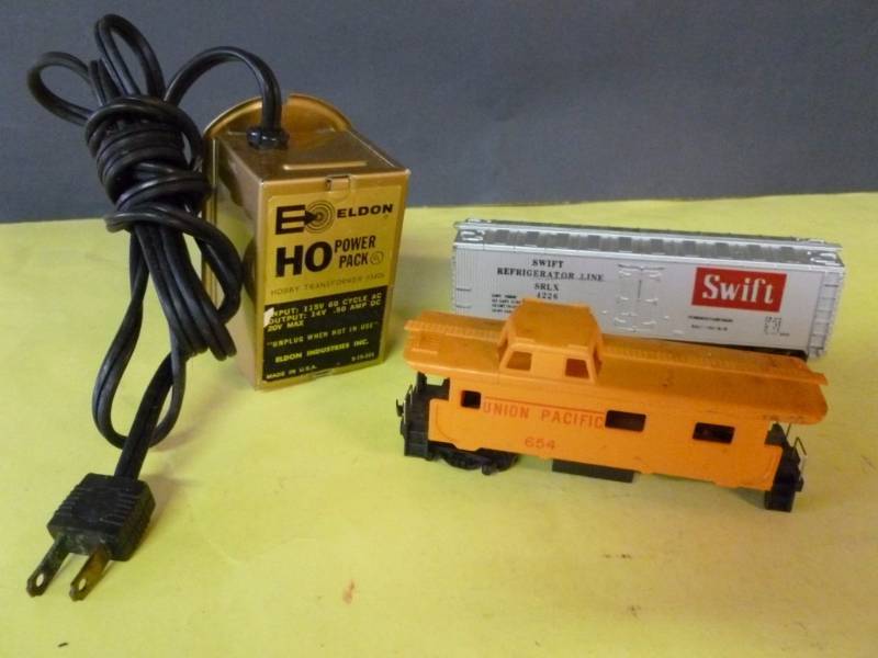 HO Scale Train Cars