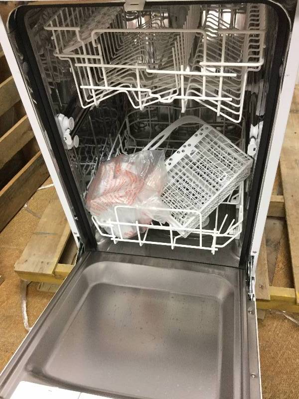 Danby 18 Portable dishwater has scratches and small dents on side