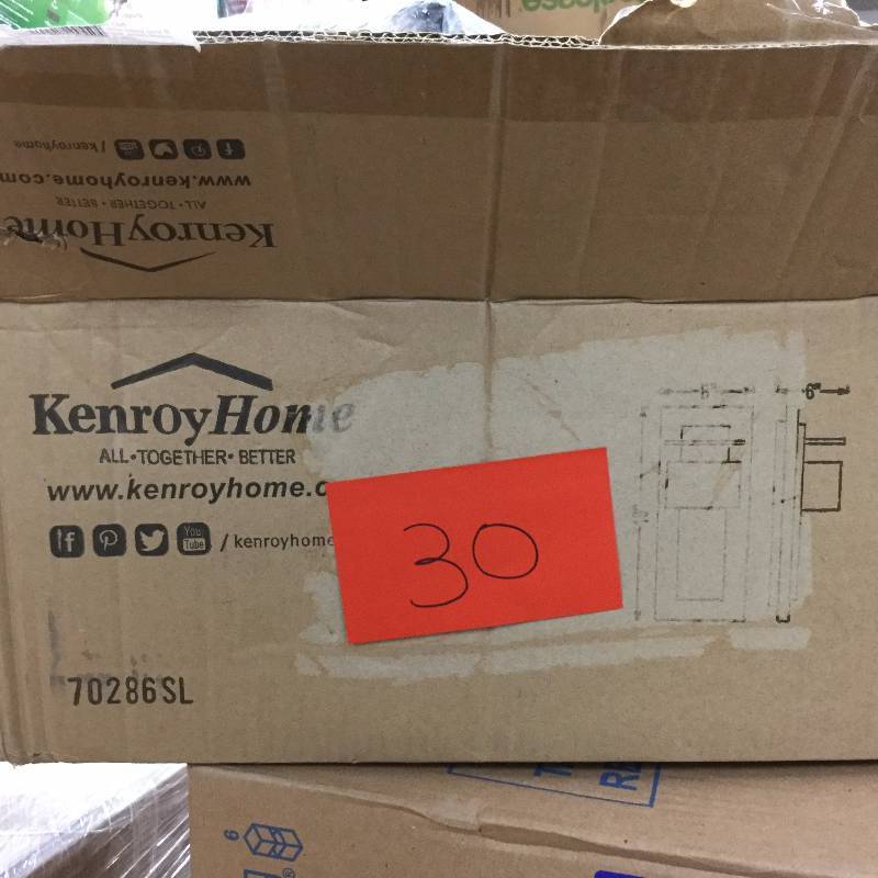 Kenroy Home 70286SL Pembrooke Large Lantern never used