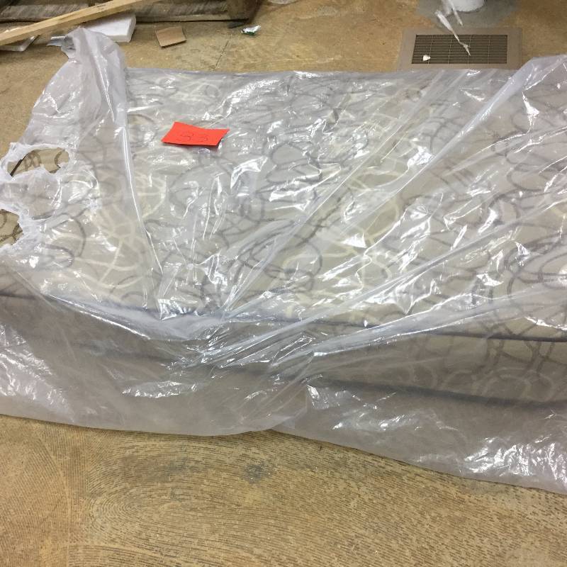 Quilted Deluxe Large Pet Bed Never Used