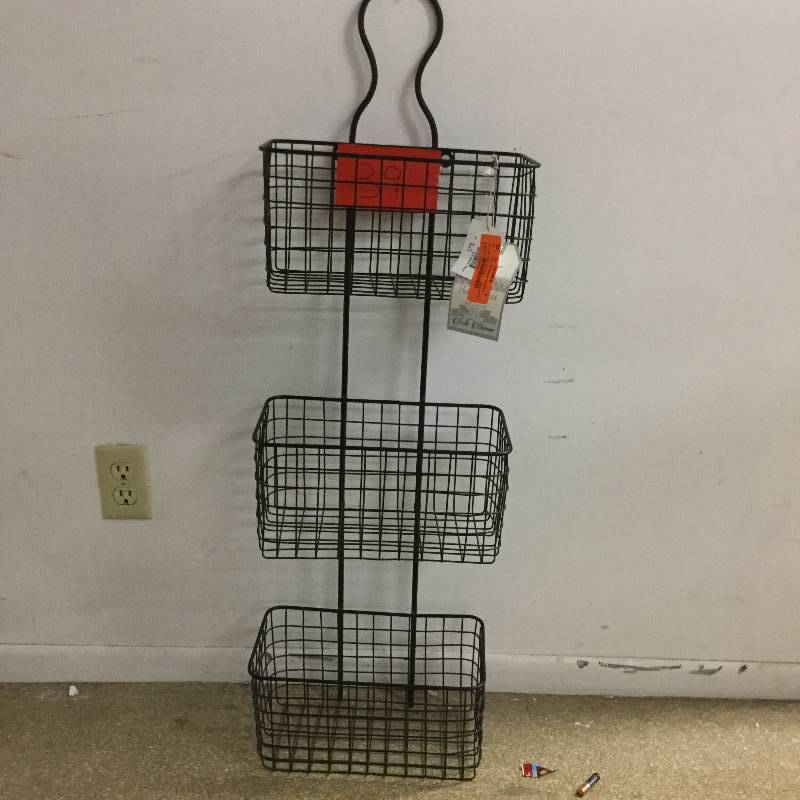 Wire Basket 3-Tier Metal Wall Dcor