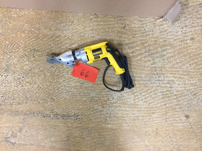 Dewalt D28605 516 in. Variable Speed Cement Shear never used open box retails for $214