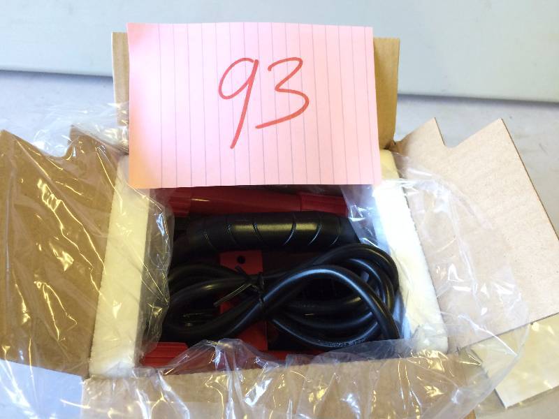 Husky 800 Lumen LED Portable worklight Never used