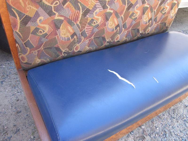 lot 15 image: 1 Double Sided and 2 End Booths