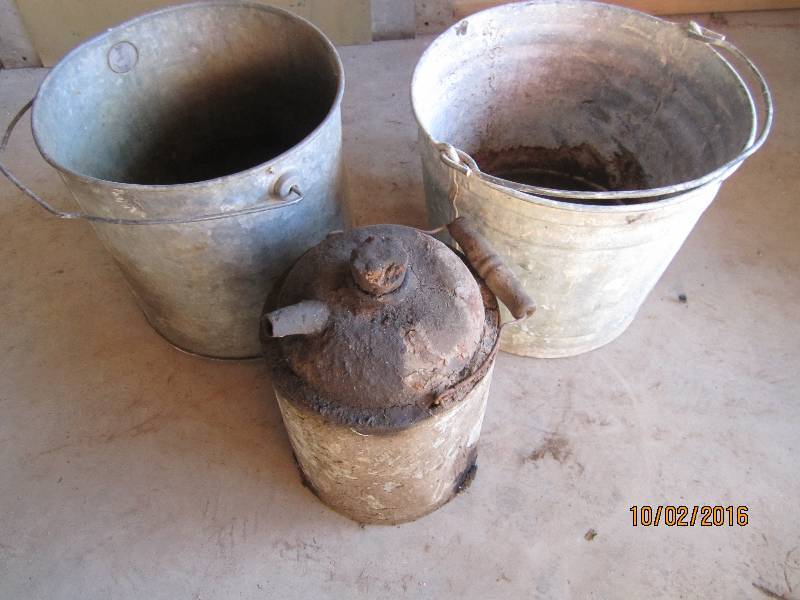 lot 66 image: 2 pails and antique oil can...