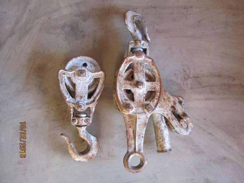 lot 79 image: 2 Tackle pulleys...