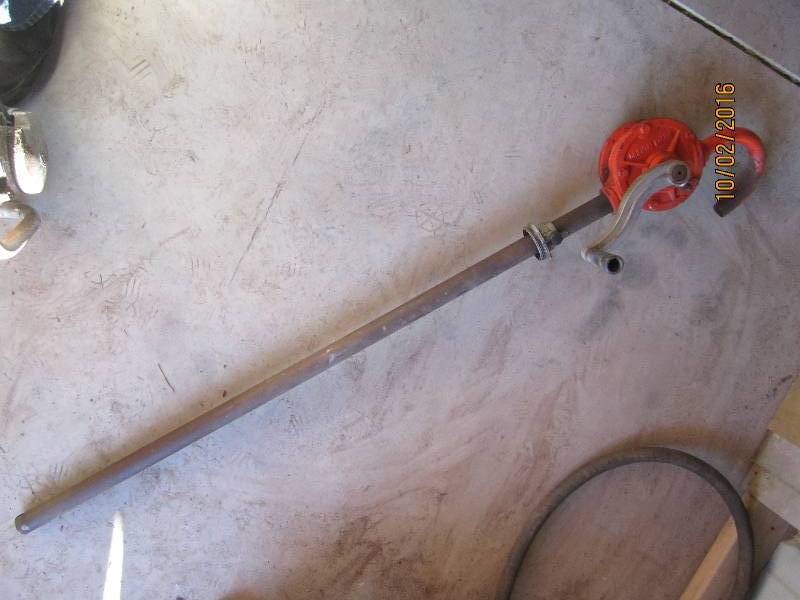 lot 81 image: Barrel pump...
