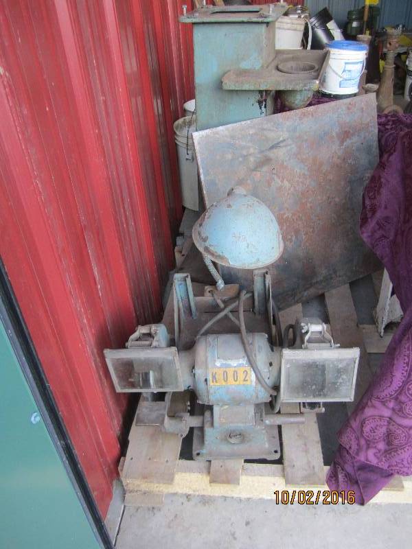 lot 103 image: Bench grinder with stand and floor ...