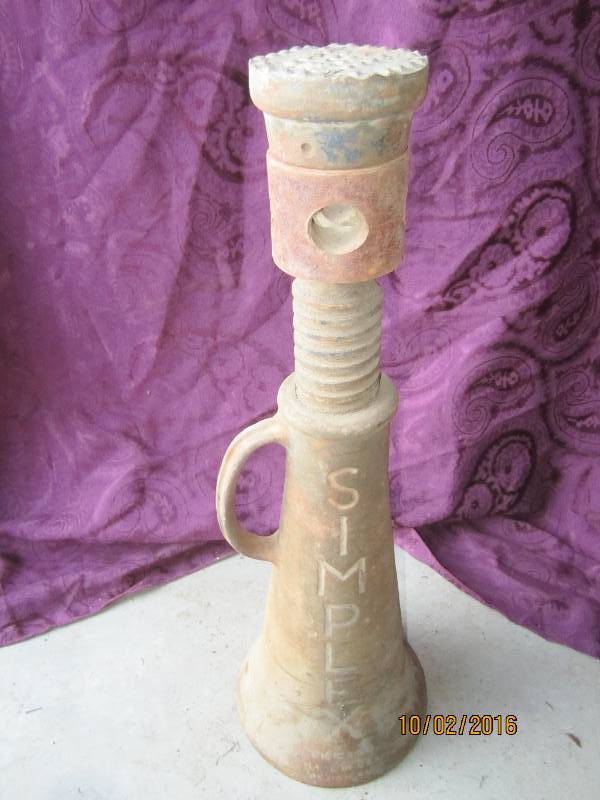 lot 107 image: Antique screw clamp...