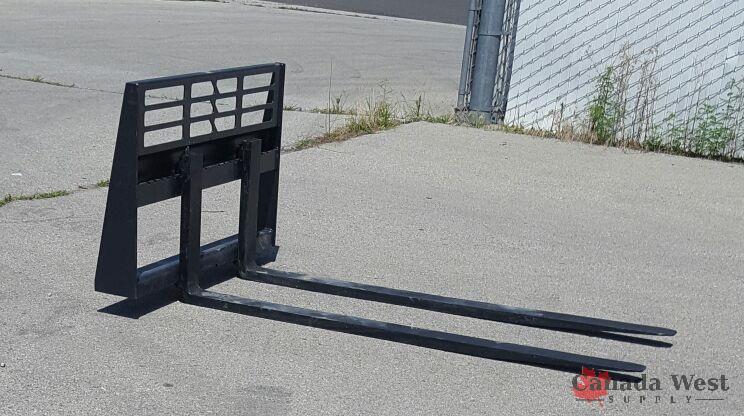 lot 26 image: NEW HEADY DUTY 72 INCH SKID STEER FORKS SPF72