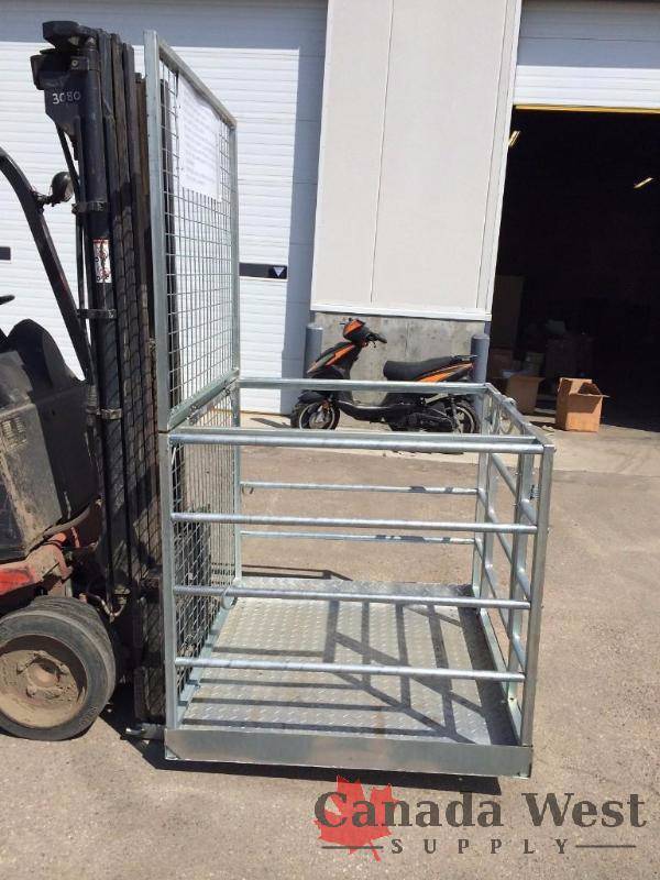 lot 32 image: NEW 2 PERSON SAFETY FORKLIFT LIFT WP250