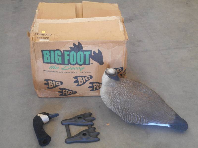 New 4-Pack Of Original Big Foot Bul...