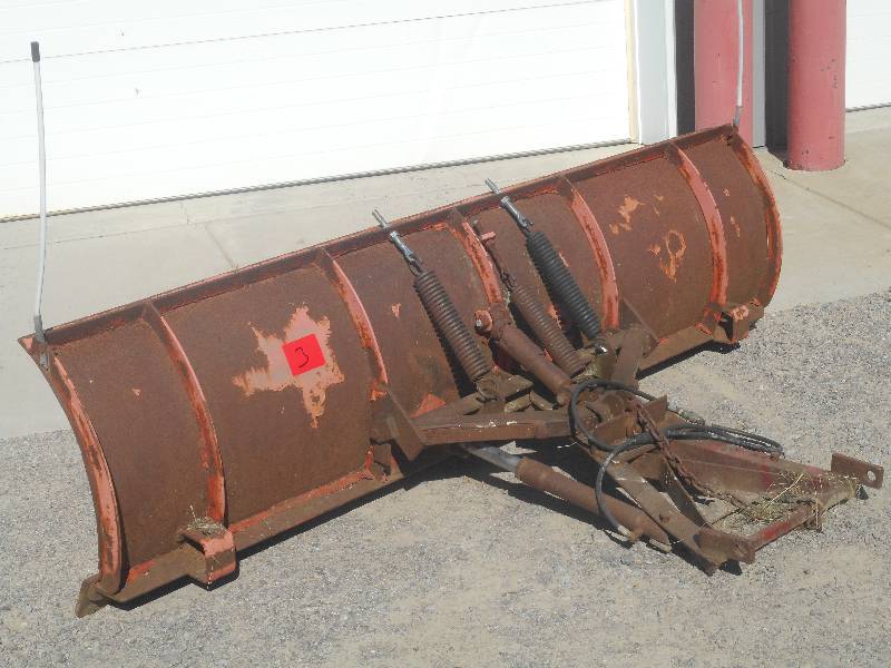 lot 3 image: Western 8ft Hydraulic Snow Plow, St...
