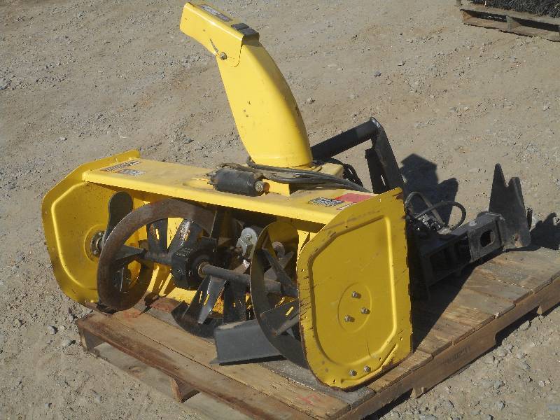 lot 10 image: John Deere 47 Snow Blower, Hydrau...