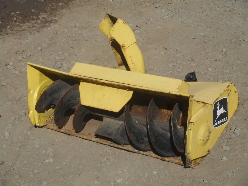 lot 11 image: John Deere 46 Snow Blower, Hydraul...