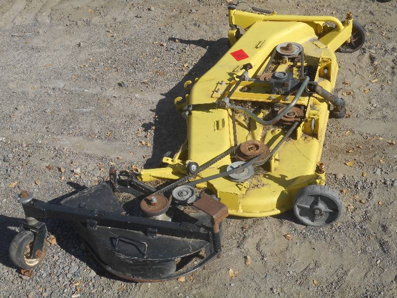 lot 15 image: John Deere PTO-Driven 60 Mower Dec...