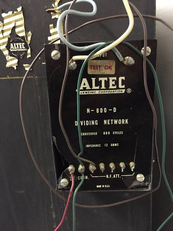VINTAGE VOICE OF THE THEATER BASE SPEAKER 24 X 30 X 42