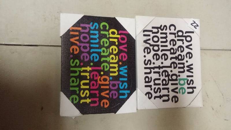 2 Canvases