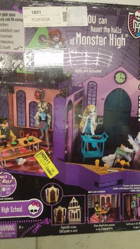 Monster High High School
