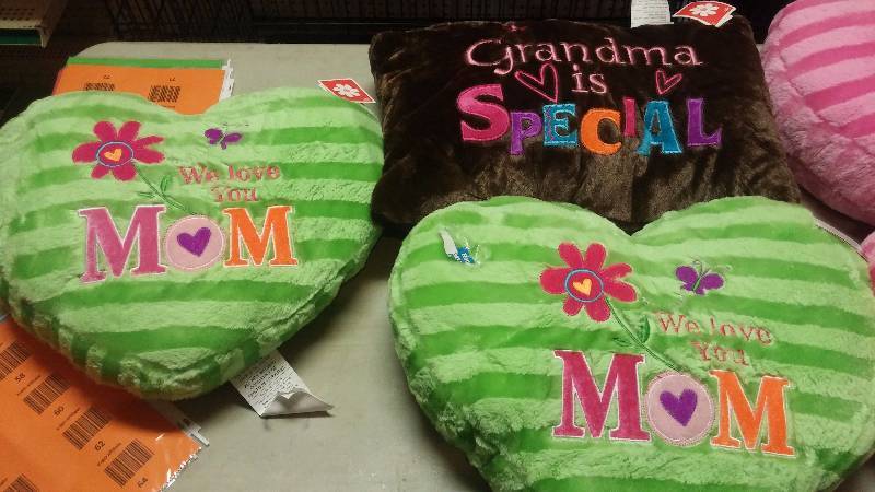 5 Pillows