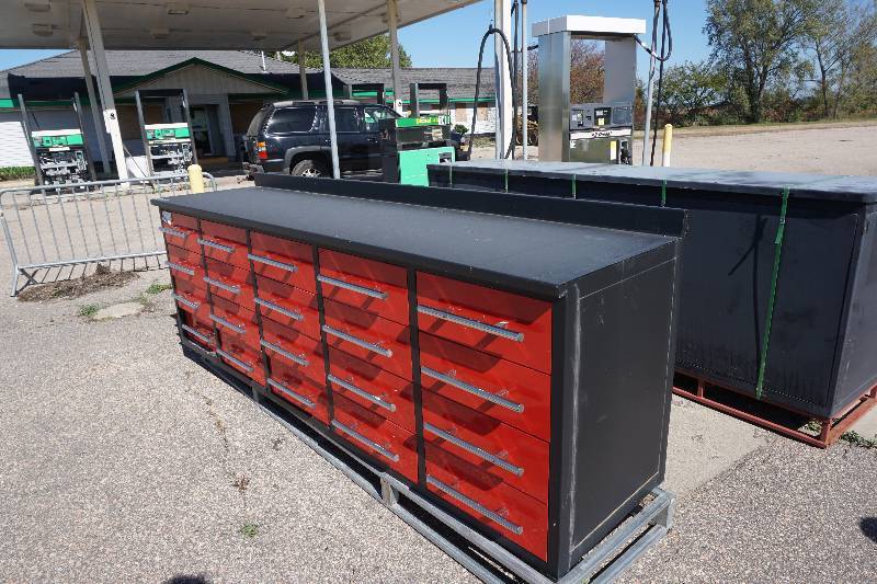 AJLR  10 Heavy Duty Tool Cabinet Work Bench