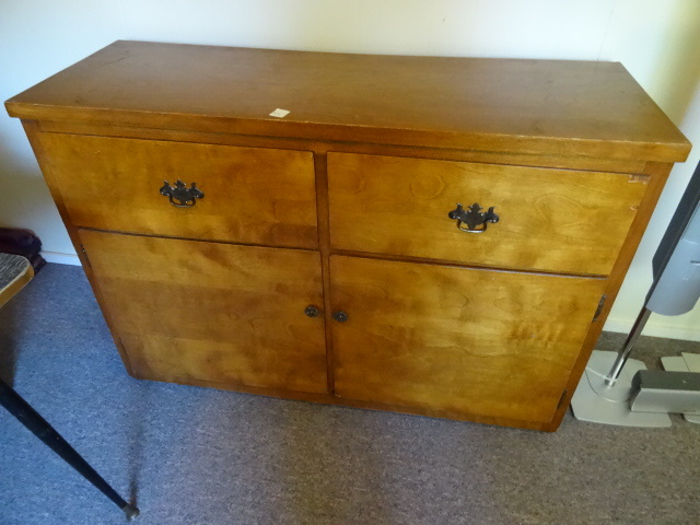 Vintage cabinet