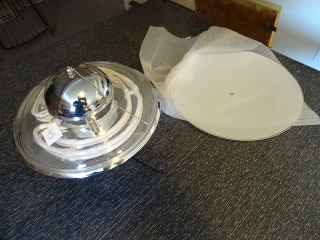 Fluorescent space ship light