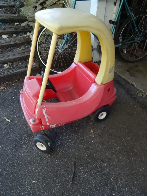 Cozy coupe