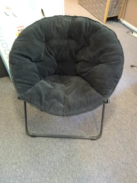 Fold up chair