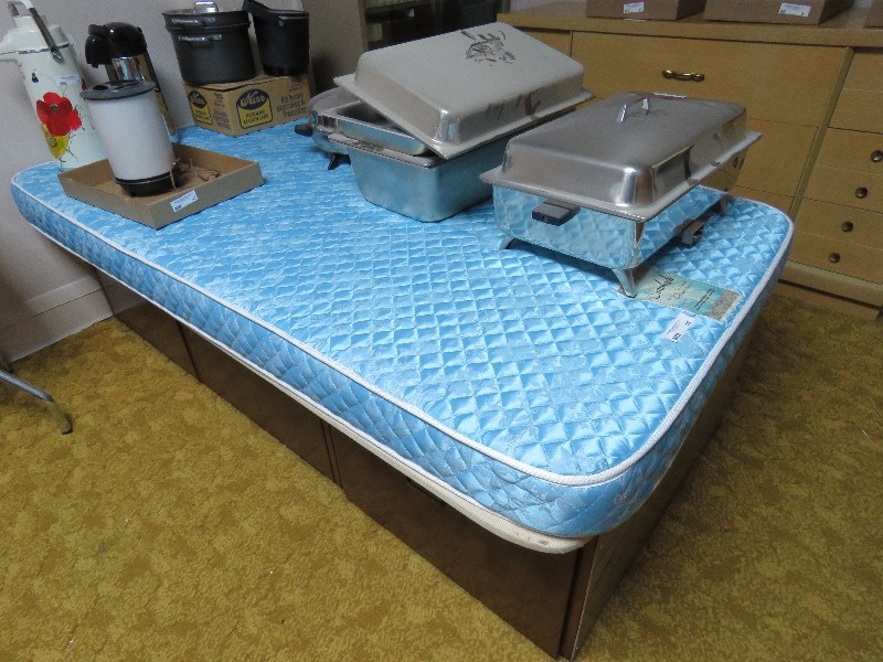 Twin Bed