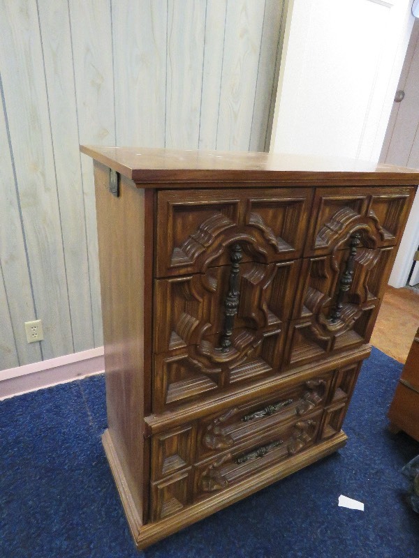 Vintage Dressers