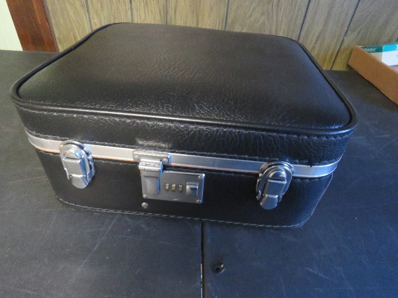 Vintage Traveling Bar
