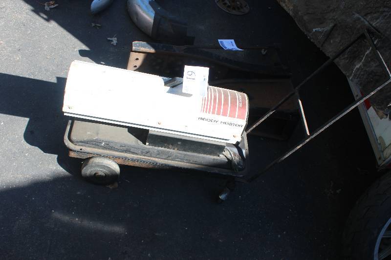 lot 61 image: Reddy Kerosene Heater 50K BTU Portable Heater