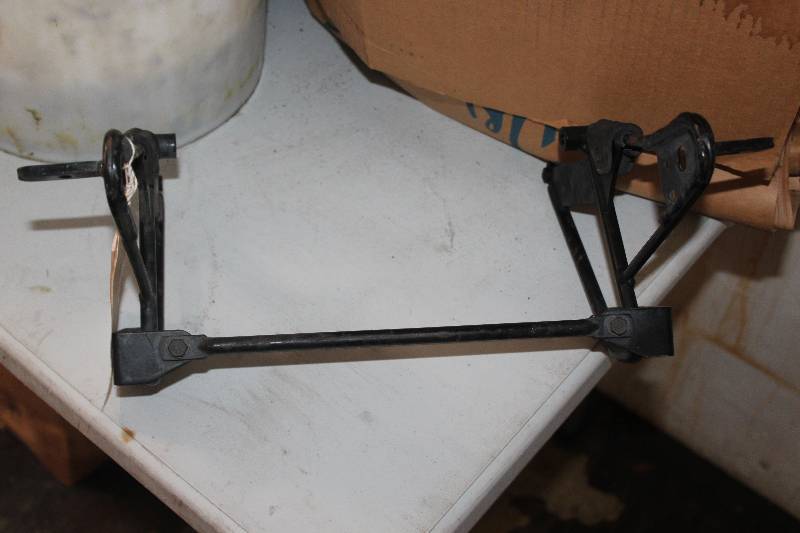 lot 89 image: 1982 Honda Silverwing Motorcycle Rear Turn Signal Mount